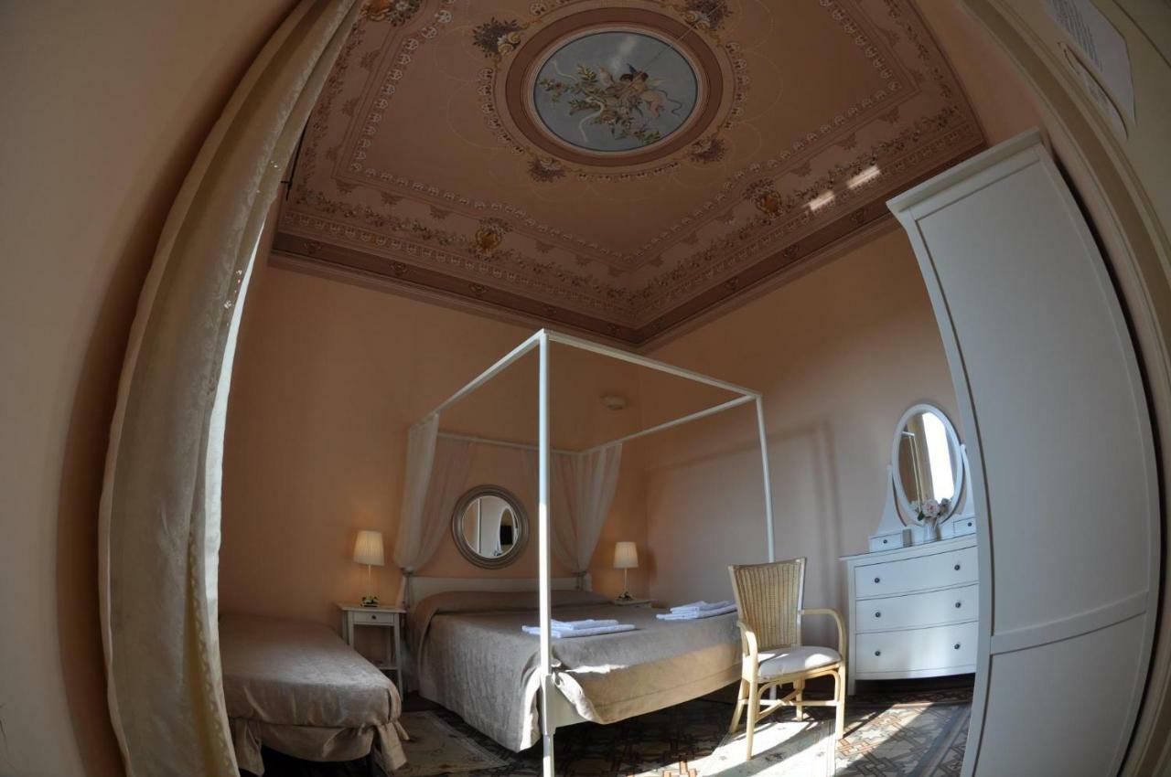 Palazzo Giovanni Bed And Breakfast Acireale Εξωτερικό φωτογραφία